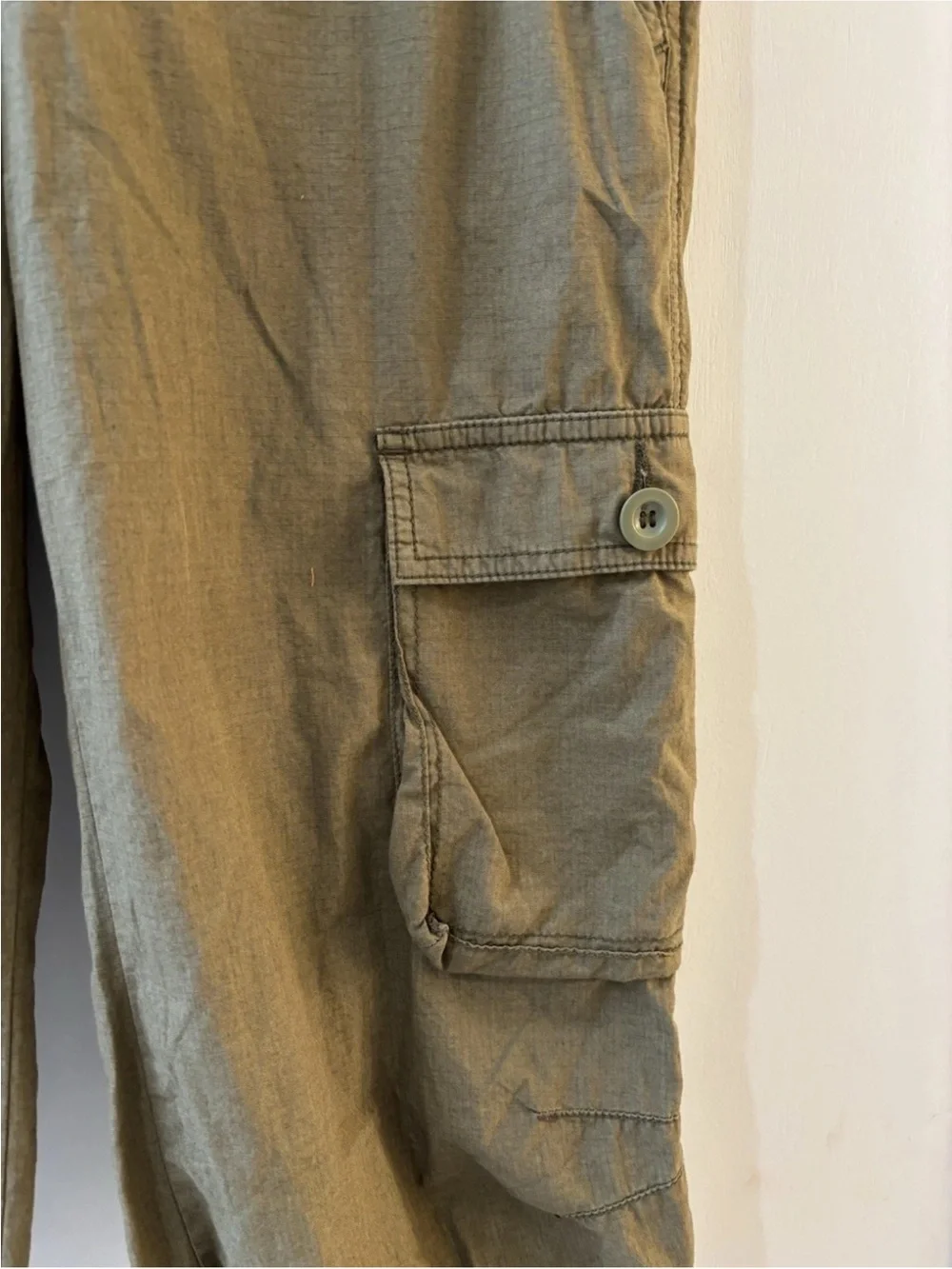 Hei Hei Anthropologie Olive Green Cargo Capri Pants Tie Hem Women’s 6